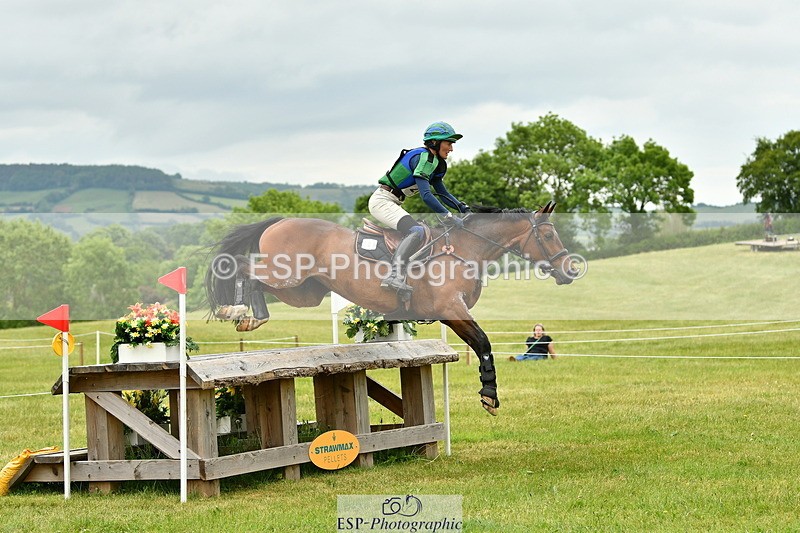 250524A-143242-13742 - C-209-Sarah.Gairdner-WESTPOINT.QUICK.LETS.PARTY