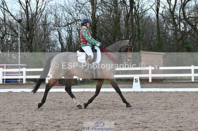 241214-154042-03333 - 138-Tyler.Bradshaw-Igor.VIII