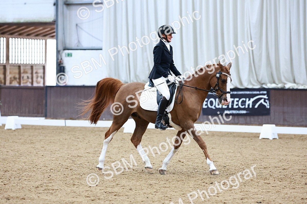 0B8A8118 - Class 5 - Novice 2