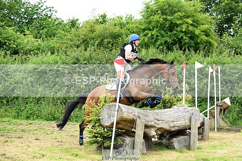 240623-111928-01770 - BE 90 XC 10-30 to 11.30