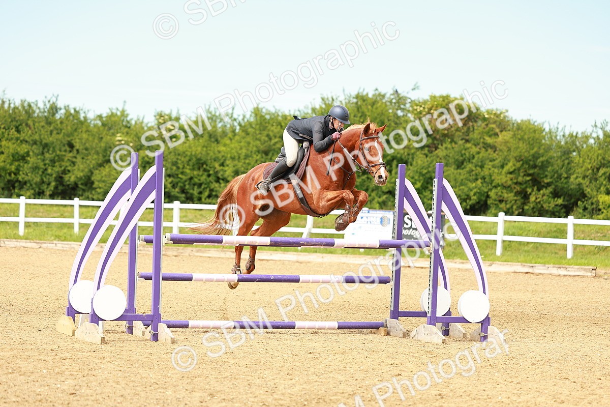 SBM_002225 - Class 4 - Senior Newcomers - 1.10m