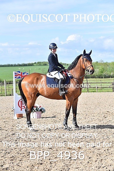 BPP_4936 - SUN CLASS 25 Senior Newcomers/ 1.10m Open