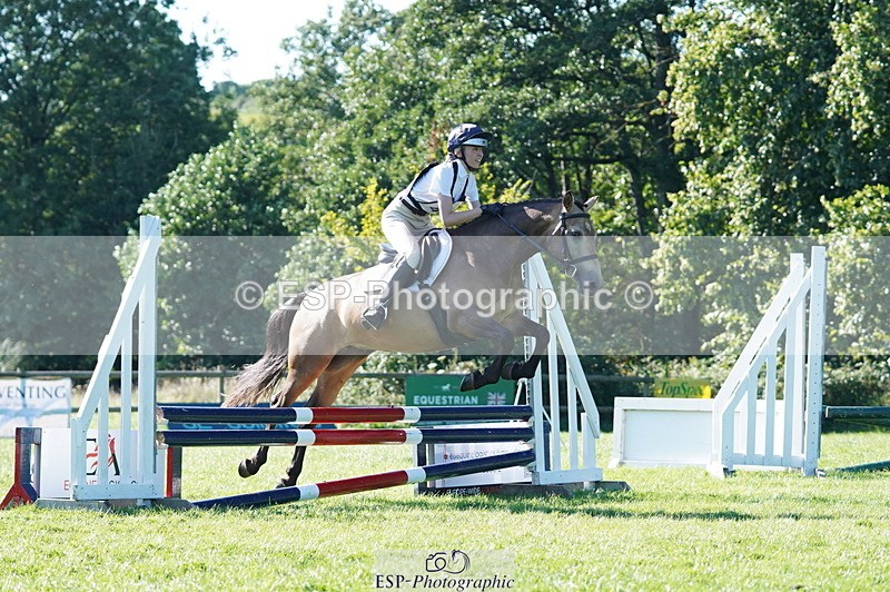 240811A-171510-06579 - 423-