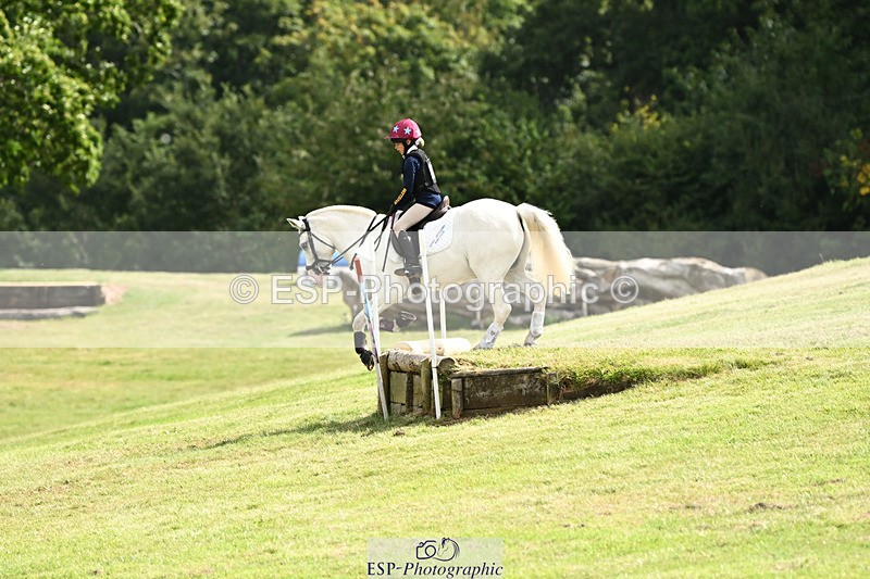 240825X-114706-32121 - 70cm XC 11.00 to 12.00