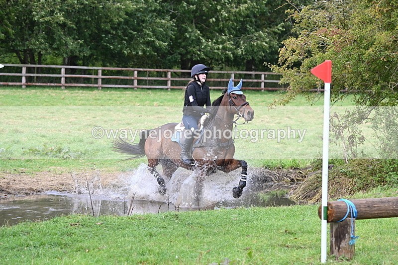 WJ6_4359 - Time at Photographer 11:57 to 12:14