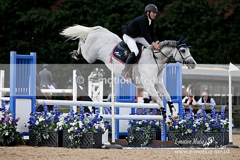 _EP57896a - Equestrian