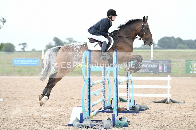 250807-114812-00813 - 1m Round 1