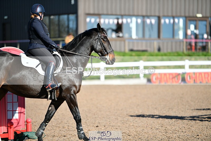 231110A-125043-00452 - Cls 4 Snr 1.05m Open