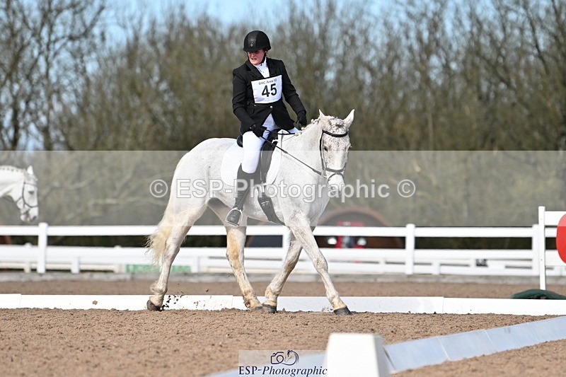 240324A-135407-03524 - Novice 28, 13.00 to 14.00