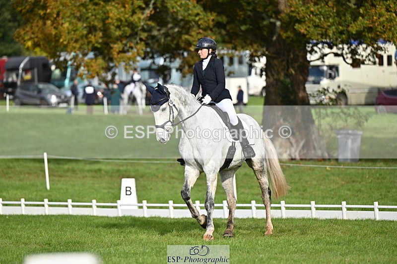 251024A-101448-08275 - G-554-Kerri.Mcnicol