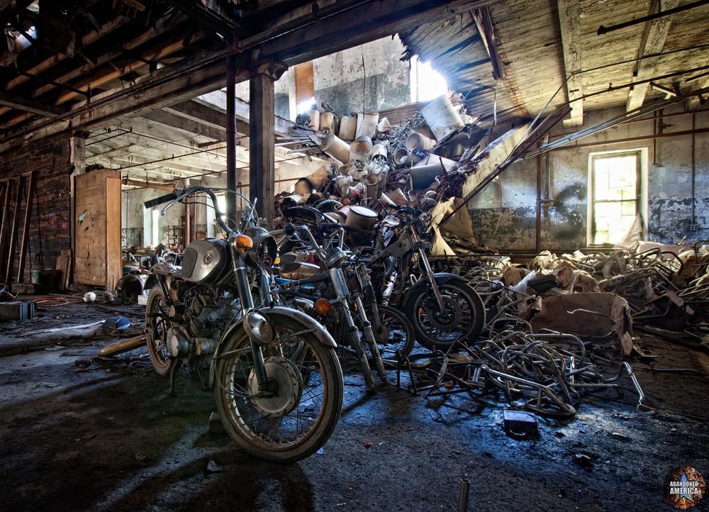 Kohl's Cycle Sales photo - Abandoned America