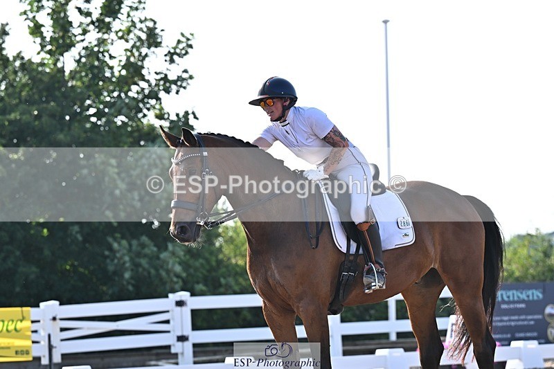 250621-183401-12578 - Cls 36 - Adv Medium 6