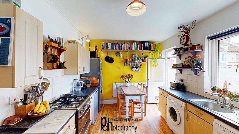 Kitchen BrkFastRm-2_155648 - Property(examples)