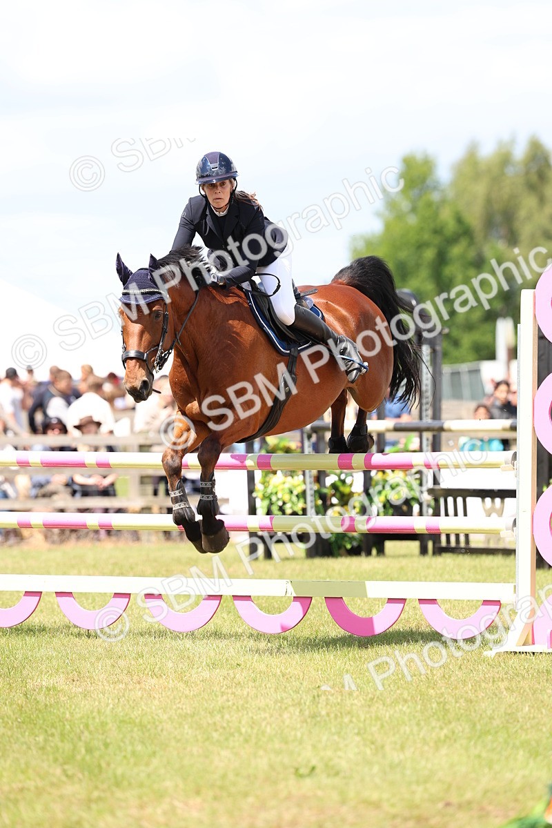 SBM_15620 - Class 207 - Senior 1.15m Open