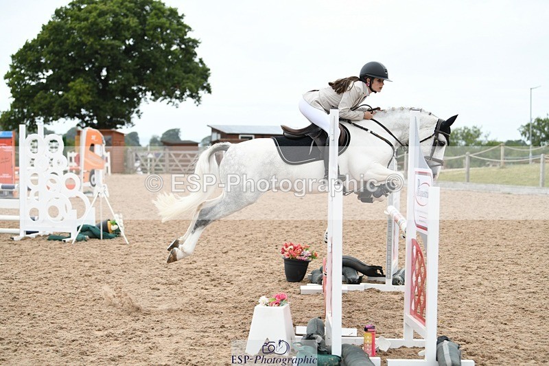 250807-112512-00654 - 90cm Round 1