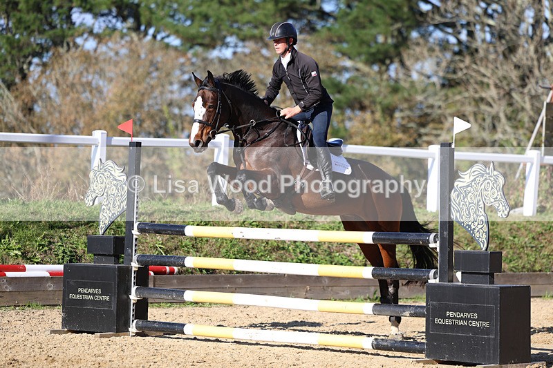 3E7A5652 - Class 7: Senior Newcomers/1.10m open