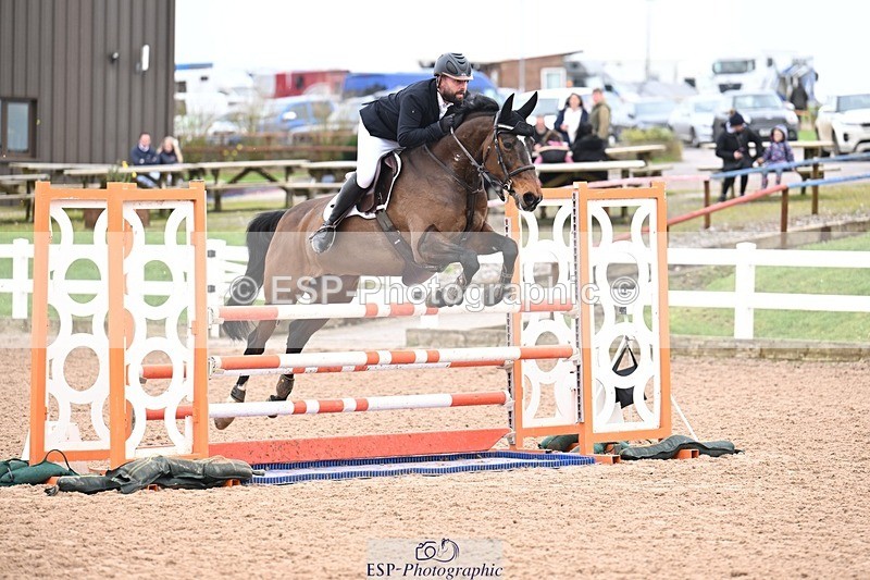 260221-120126-01914 - Cls 11 Snr 1.05m