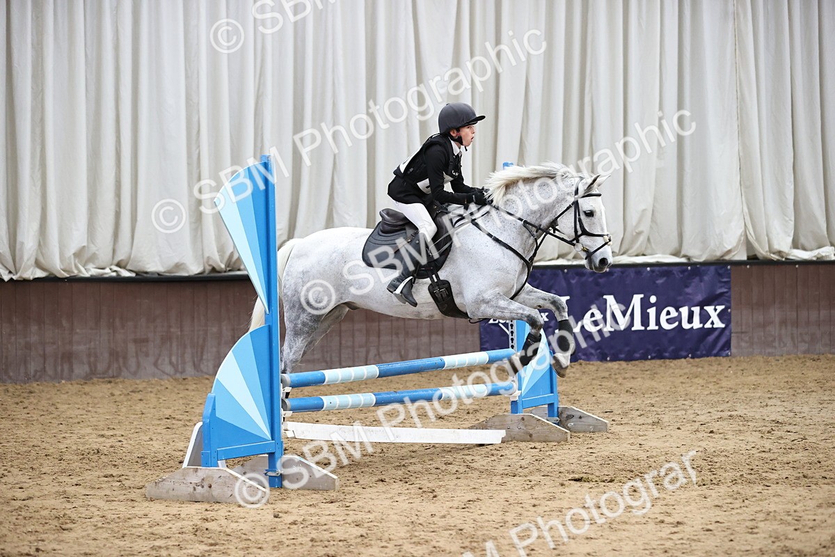 SBM_001651 - Class 5 - Henlow Veterinary Hospital 70cm