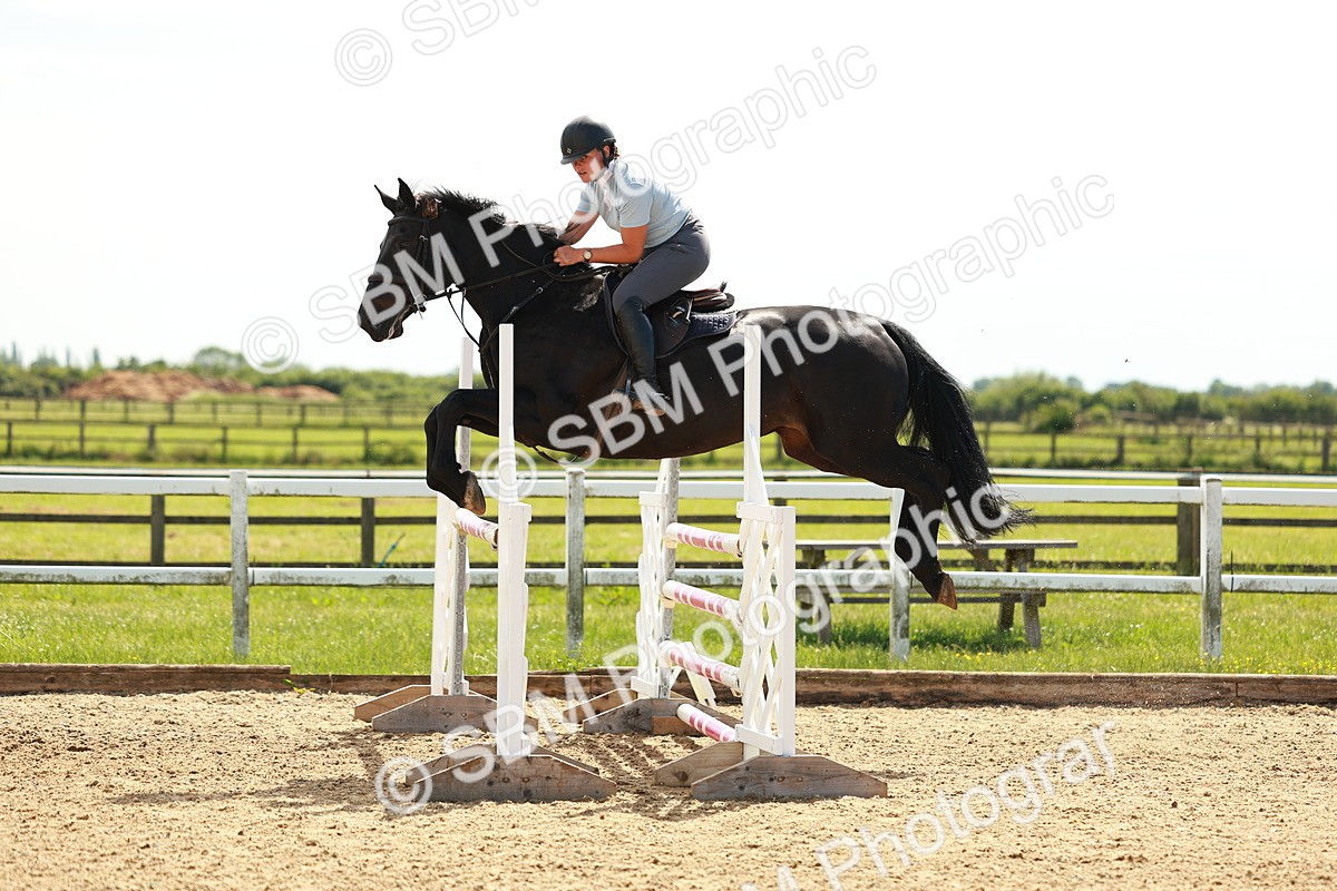 SBM_002514 - Class 4 - Senior Newcomers - 1.10m