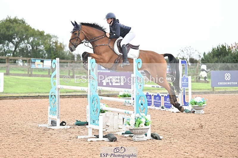 251003-133359-01152 - Cls 3 Foxhunter and 1.20m