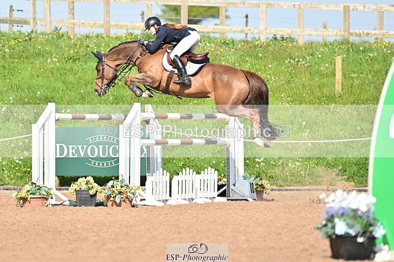 240510A-165532-09332 - Cls 24 National 1.40m Open