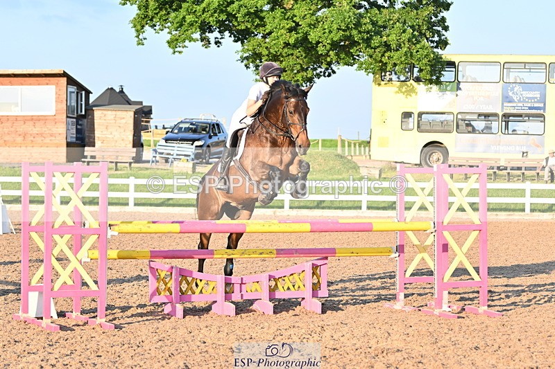 240625A-200421-01408 - Cls 09 & 10 100cm