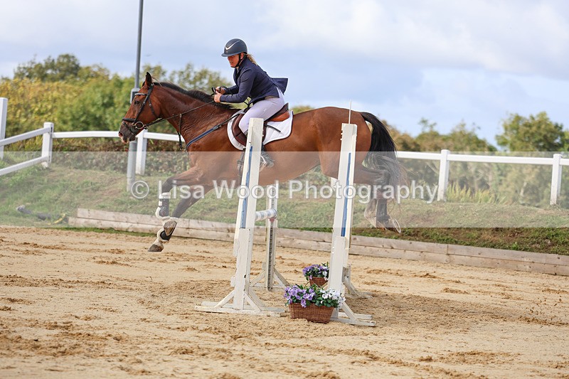 3E7A2145 - Class 4: Senior British Novice/90cm open