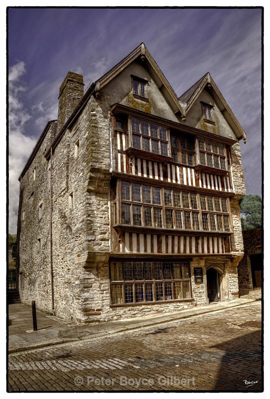 The Merchant's House - Towns, Houses & Architecture