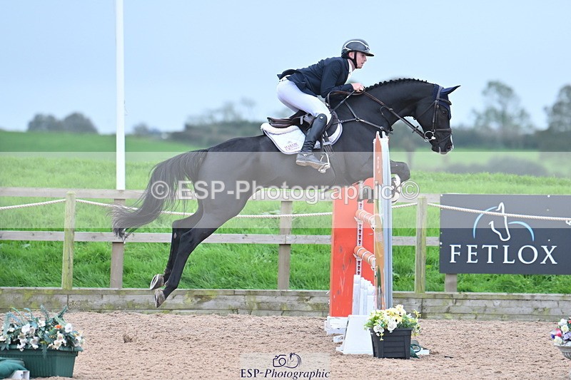 231013A-144539-02806 - Cls 9 Foxhunter & 1.20m Open