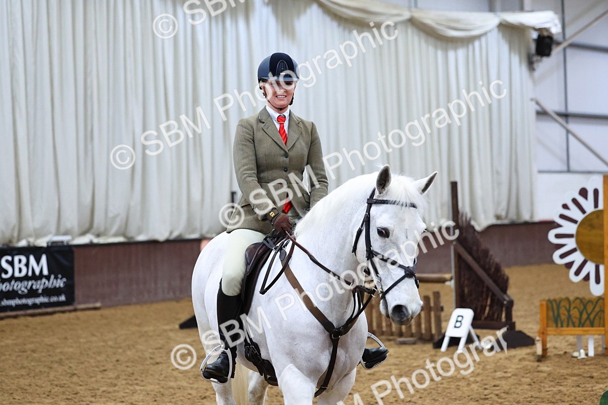 SBM_003647 - Class 37 - 80cm Training Stakes