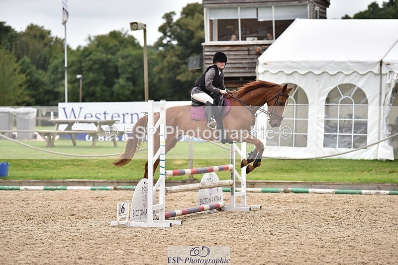 240802-111430-02646 - 80cm Round 1