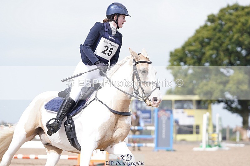 240831A-122654-01534 - 025-Clare.Pascoe-MR.QUINN