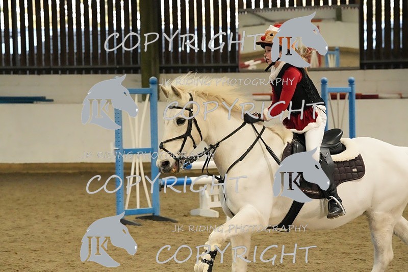 JKR02352 - Class 6 70cm