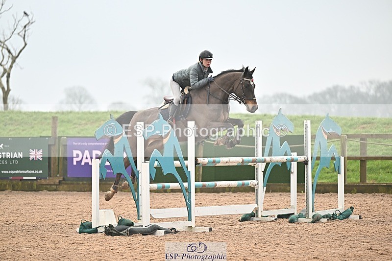 250122-132452-00511 - Cls 5 National 1.15m Members Cup