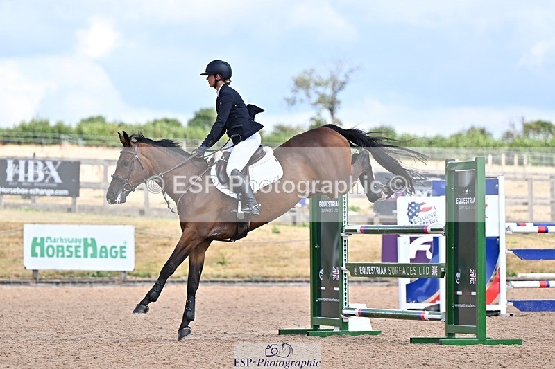 260819-143302-01133 - Cls 6 Foxhunter and 1.20m