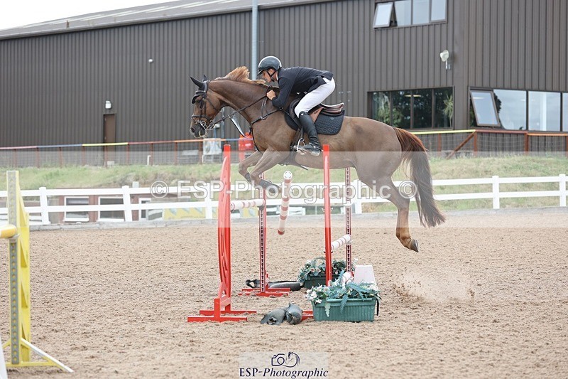 250625-145640-01246 - Cls 6 Foxhunter and 1.20m Open
