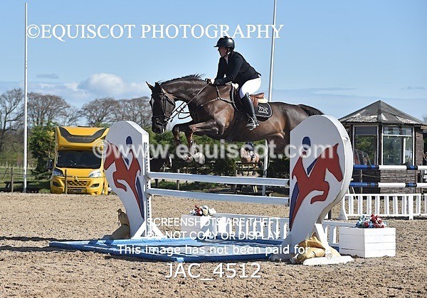 JAC_4512 - CLASS 11 SAT Andrew Hamilton Coach, RHS Foxhunter Championship Qualifier