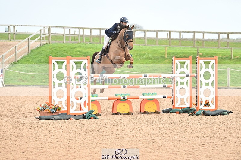 240405A-135402-01780 - Cls 5 National 1.30m Open