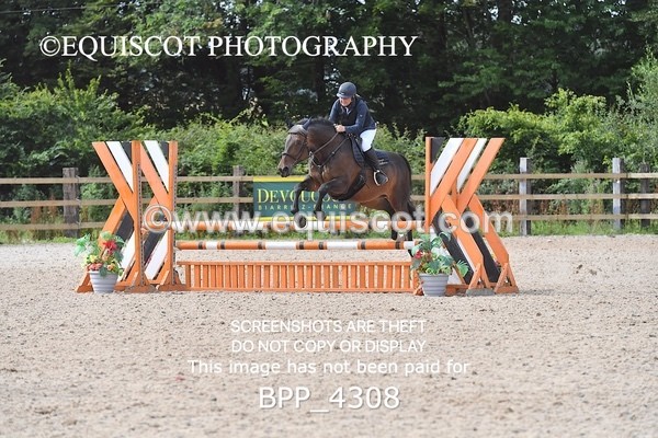 BPP_4308 - CLASS 12 SUN Senior British Novice/ 90cm Open