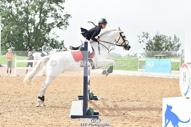 230902A-112238-00692 - Cls 2B Pony Small 80cm