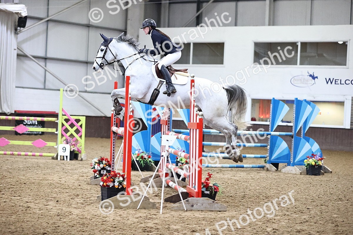 SBM_004834 - Class 16 - Senior Newcomers - 1.10m