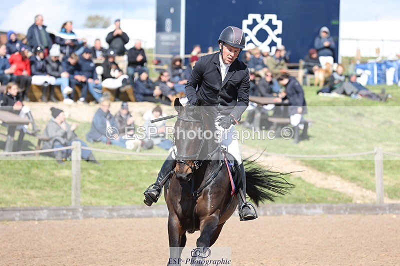 240419A-155649-09053 - Cls 10, 2 Star Big Tour 145cm  15.45 to 16.35 break