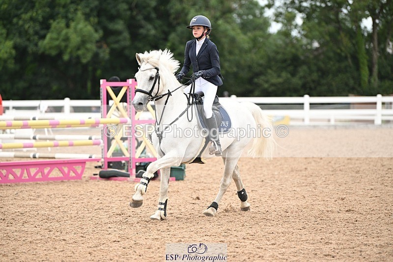 250629-135440-11448 - Cls 37 Newcomers and 1m Open