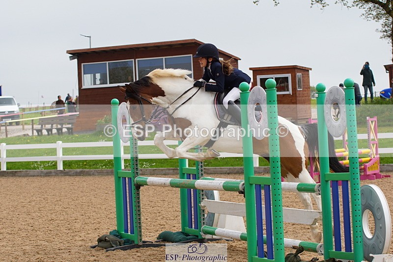 230513A-113320-00613 - Cls 3 Pony Discovery & Open