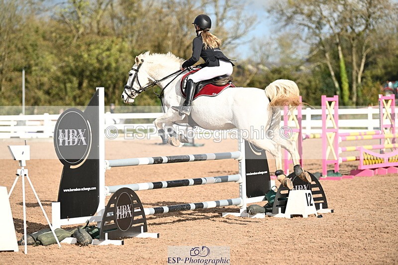 241026A-115532-00834 - SAT Cls 8 Pony Discovery and 90cm Open