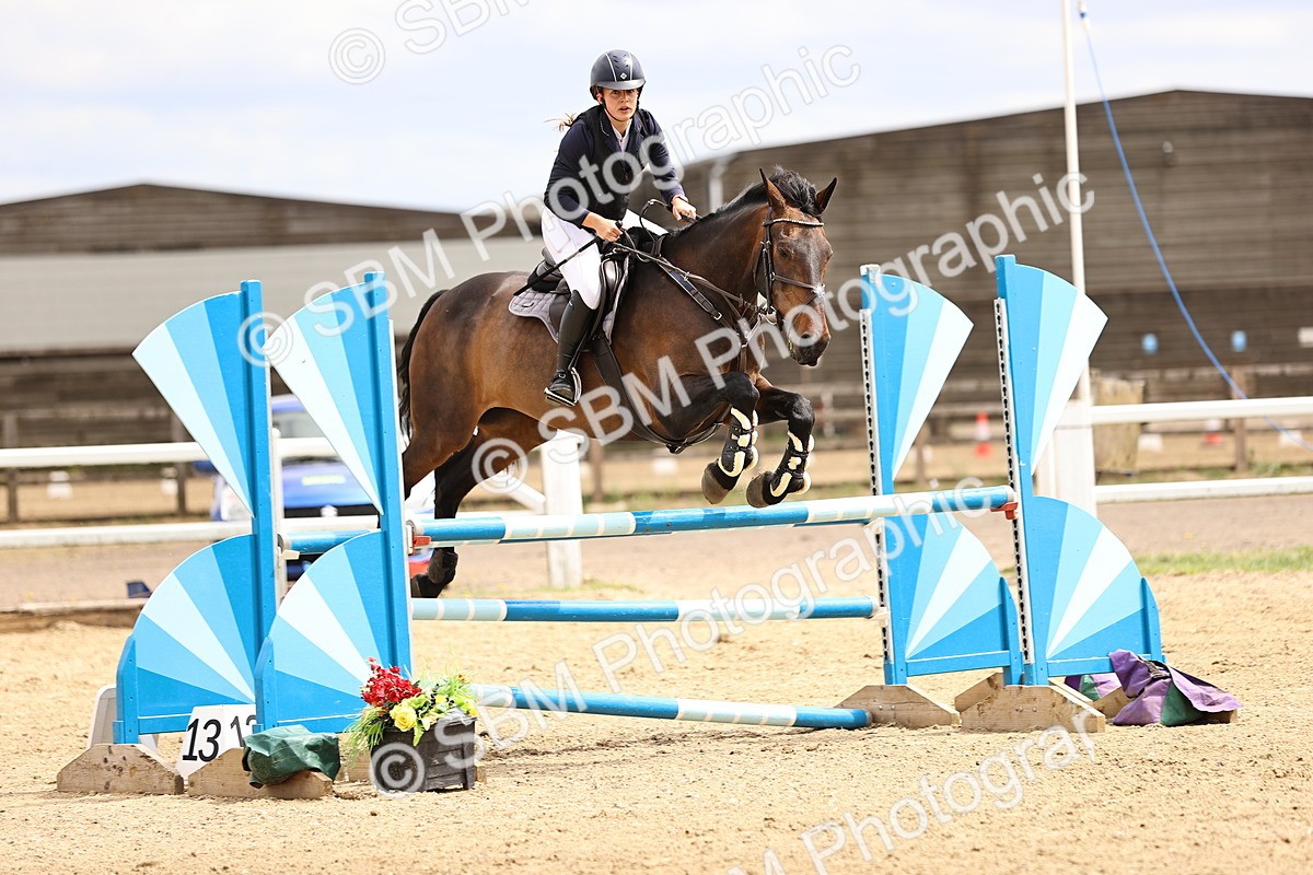 SBM_000451 - Class 4 - 1m showjumping