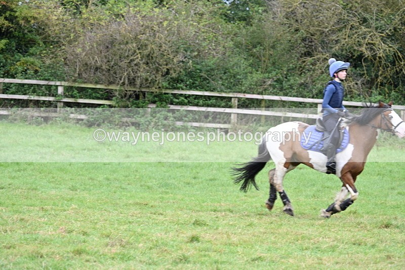 WJ7_1277 - Time at Photographer 12:35 to 13:04