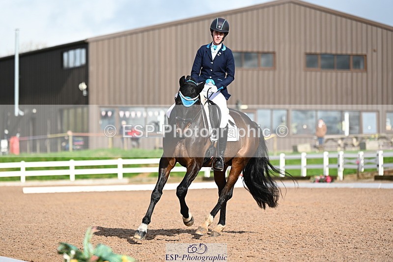 240218A-124434-07314 - 232-Alys.Matravers-VORVASHILL.VERTIGO