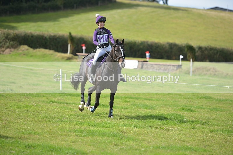 RAY_8309 - Class 1: Trebudannon Open: Red Table