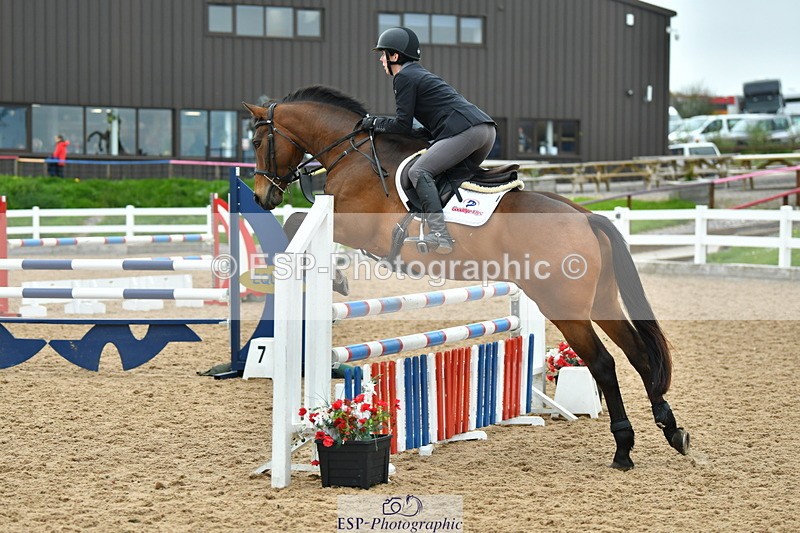 230504A-142340-02026 - Cls 5 1.05m Amateur Quali